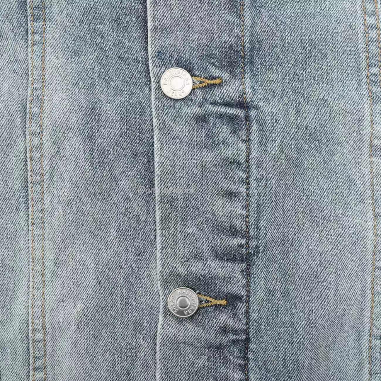 Balenciaga Retro Denim Jacket (4) - www.newkick.vip